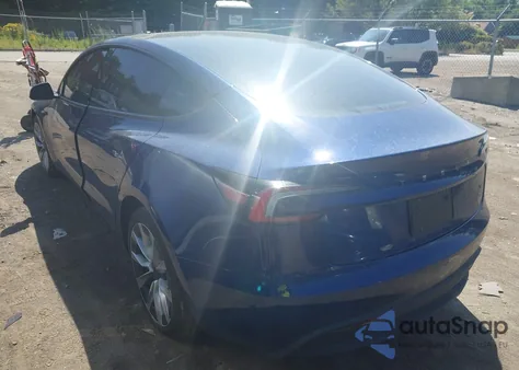 2024 Tesla Model 3 Long Range Dual Motor All-Wheel Drive/Rear-Wheel Drive from USA, damaged, VIN 5YJ3E1EA8RF768989